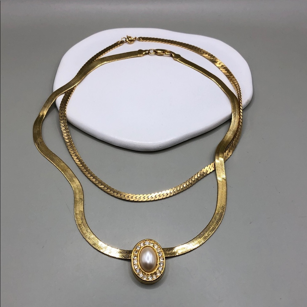 Vintage 2 costume chain necklaces jewelry bundle dressy statement Trifari & more